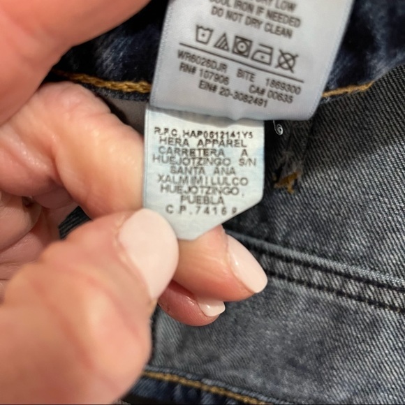 Hudson Cara Classic Short High Waist Jean Shorts Raw Hem Size 34 WR6026DJR - Picture 10 of 10